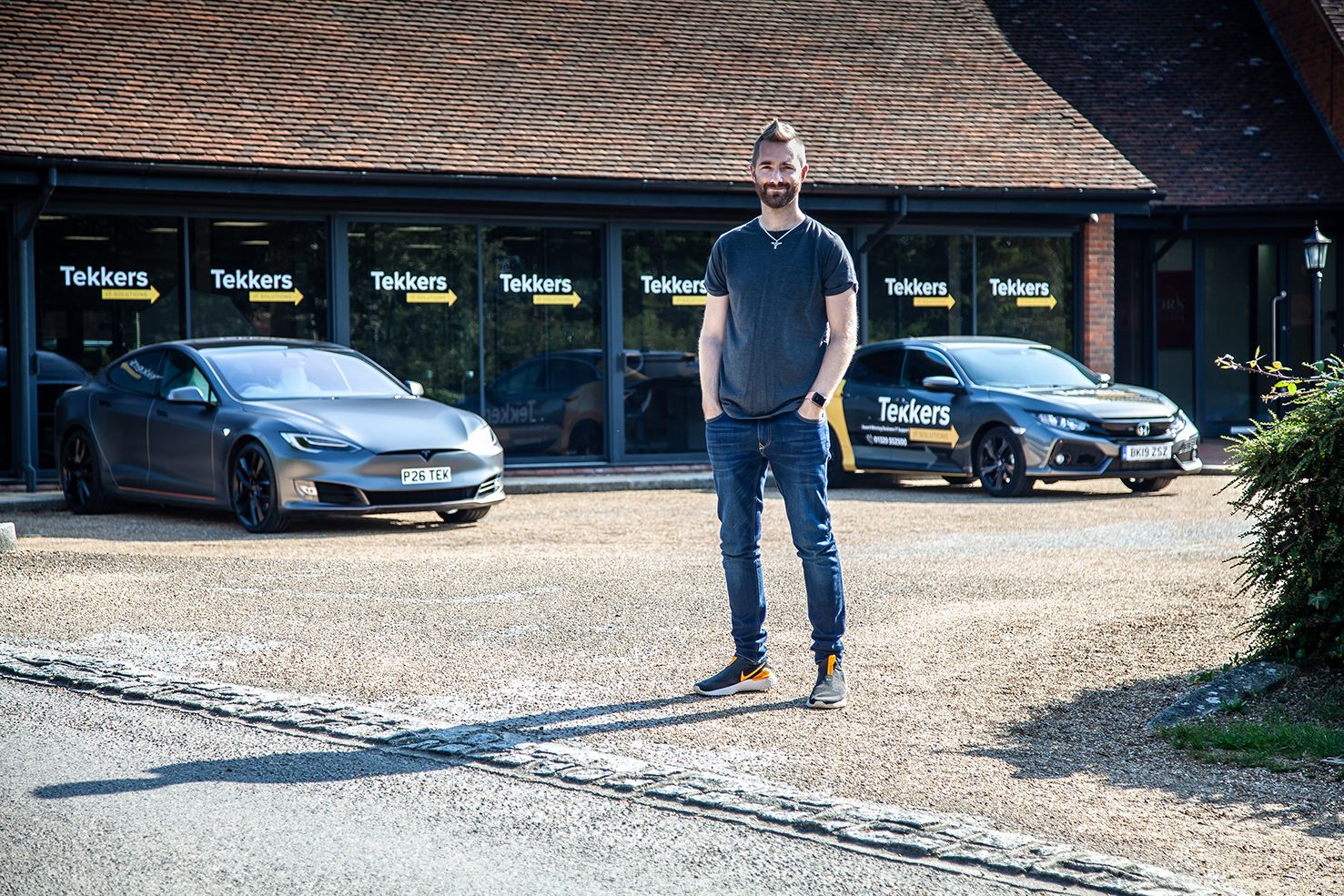 Pete, Standing in front of Tekkers IT Solutions Offices in 2020