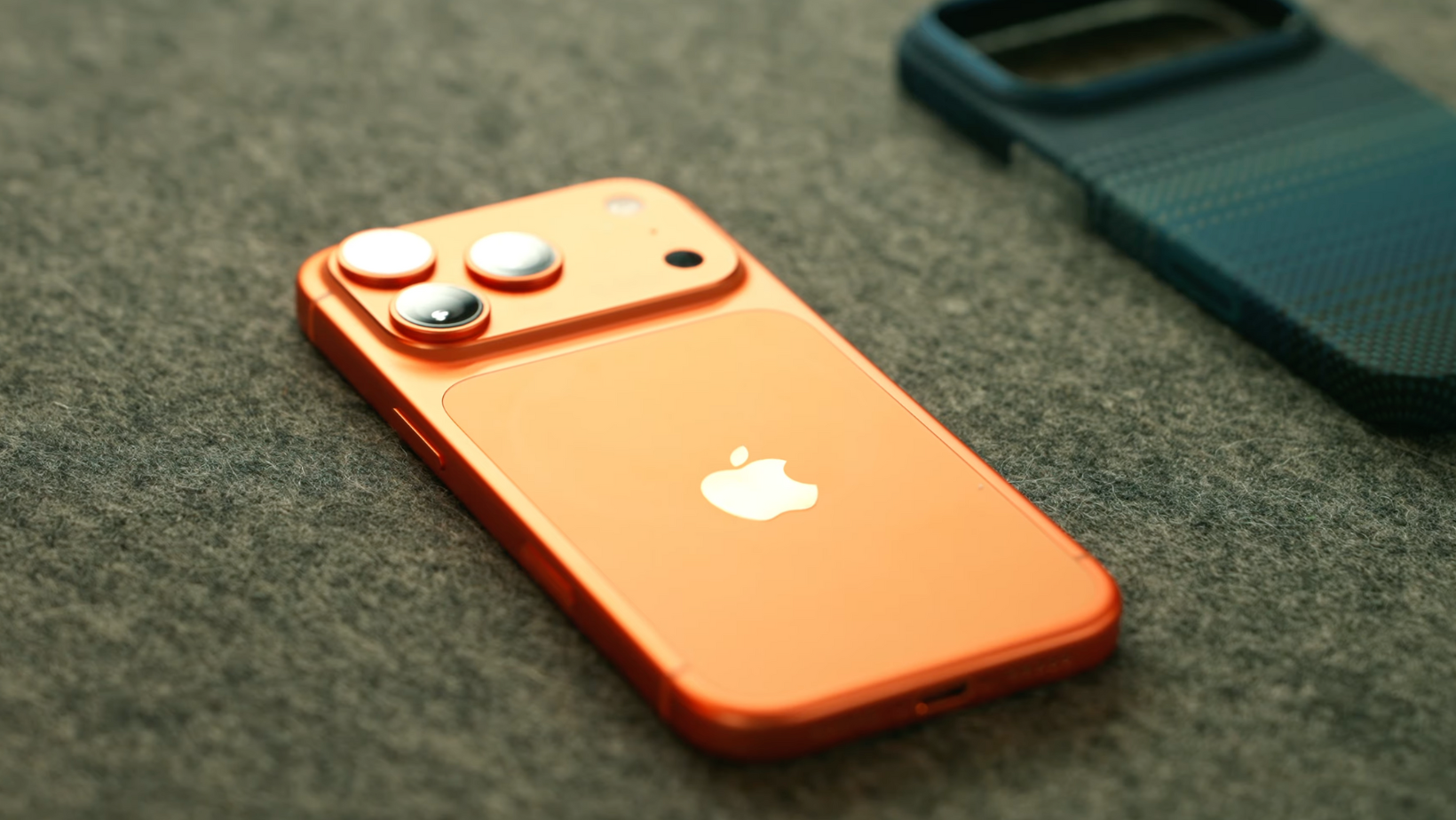 Flagship Deals: iPhone, Samsung, and Google